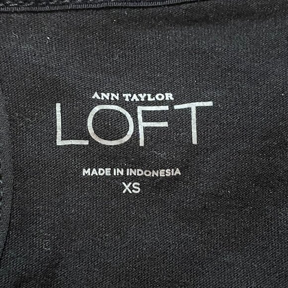 Ann Taylor Polka-Dots & Ruffled Tiers Sheer Sleeveless Top - Picture 4 of 6